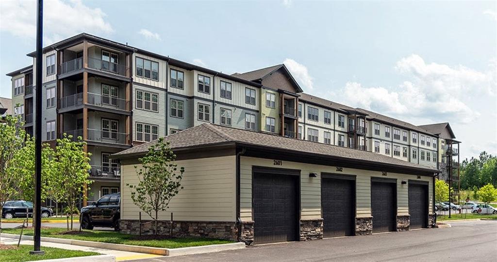 Apartments for Rent in Goochland County, VA 2000 West Creek